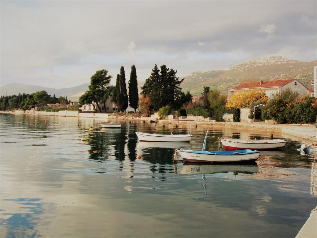 Apartment Marelux Kastela Exterior photo