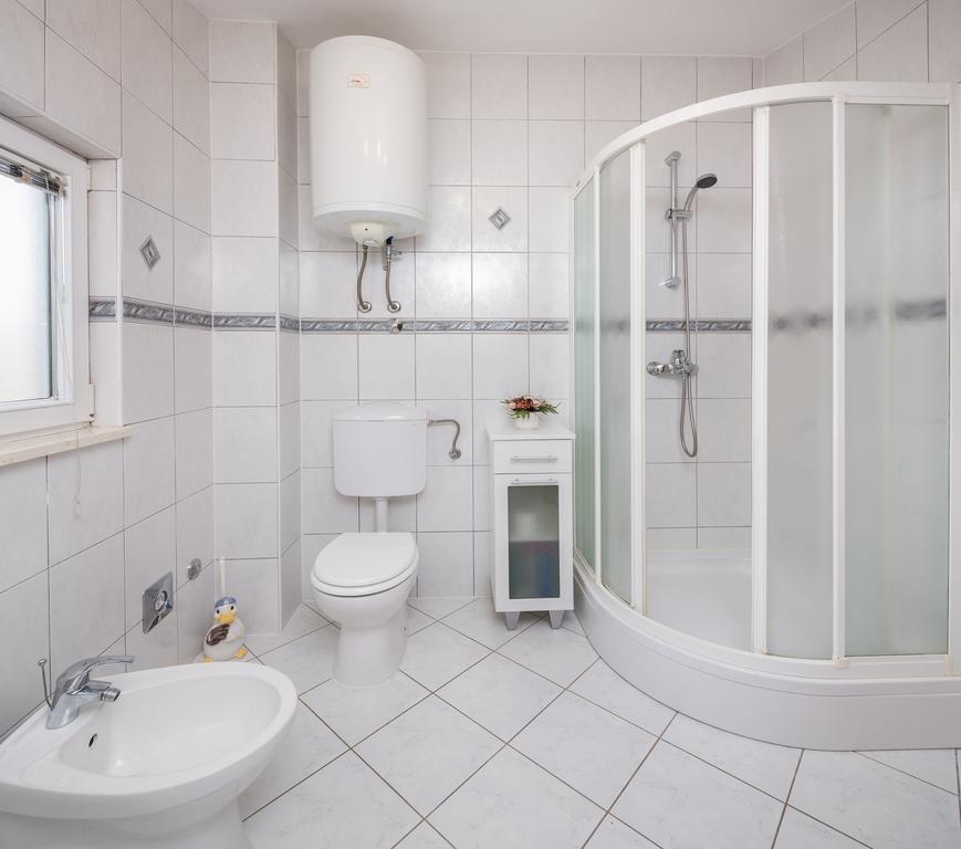 Apartment Marelux Kastela Exterior photo