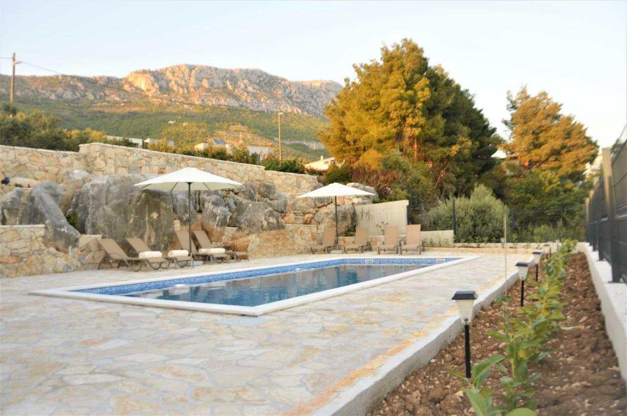 Apartment Marelux Kastela Exterior photo