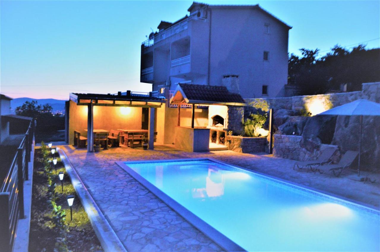 Apartment Marelux Kastela Exterior photo